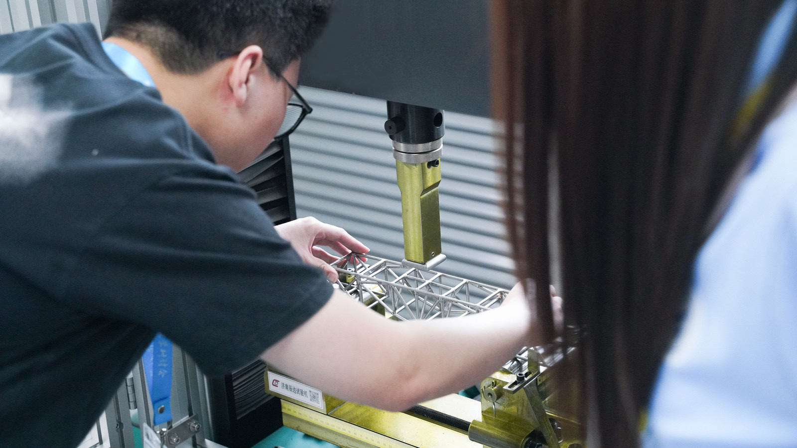 濟(jì)南辰達(dá)試驗(yàn)機(jī)贊助第八屆全國(guó)大學(xué)生焊接創(chuàng)新大賽圓滿(mǎn)成功