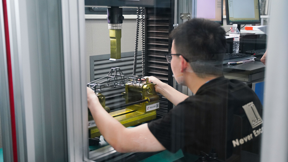 濟(jì)南辰達(dá)試驗(yàn)機(jī)贊助第八屆全國(guó)大學(xué)生焊接創(chuàng)新大賽圓滿(mǎn)成功